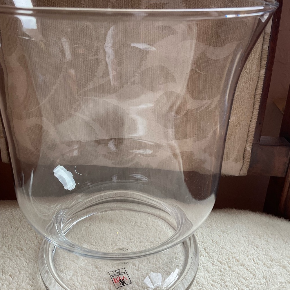 Glass Vase, Robert William, Clear, perfect for layering colored stones, etc. - Picture 4 of 9